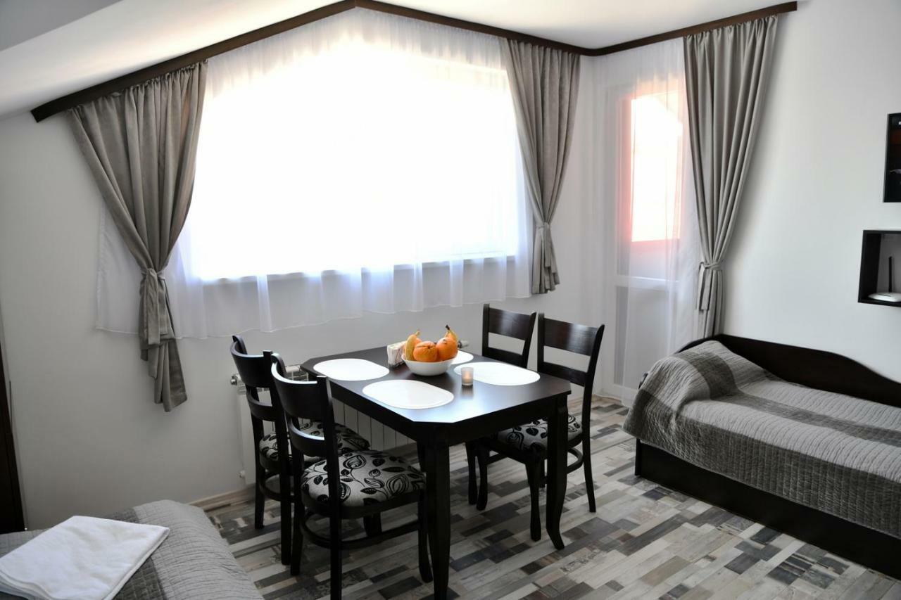 בורובץ Ski Apartment Boyika Iglika 2 מראה חיצוני תמונה